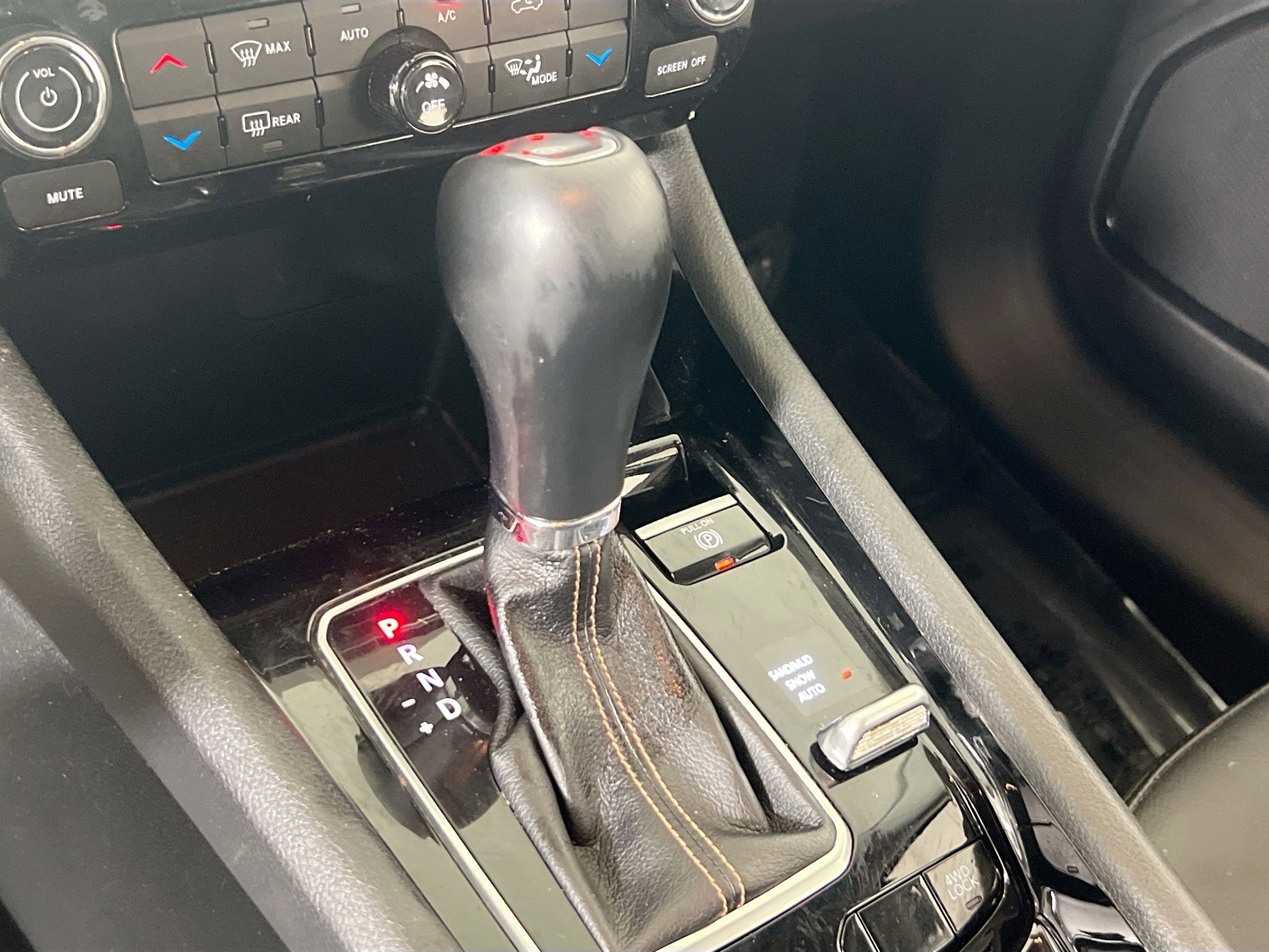 Used 2022 Jeep Compass Limited image 16