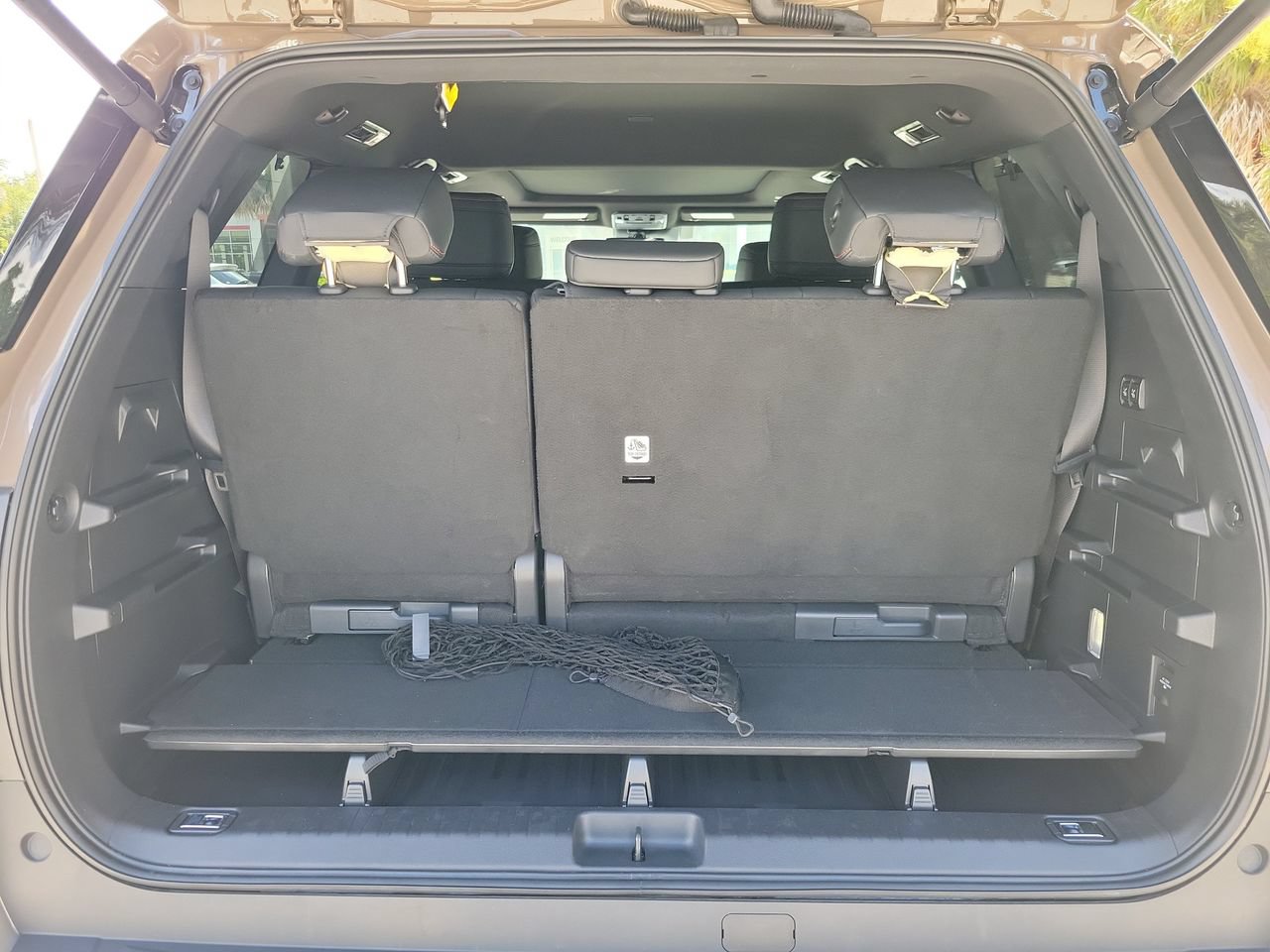 Used 2025 Toyota Sequoia TRD Pro AWD/4WD image 8