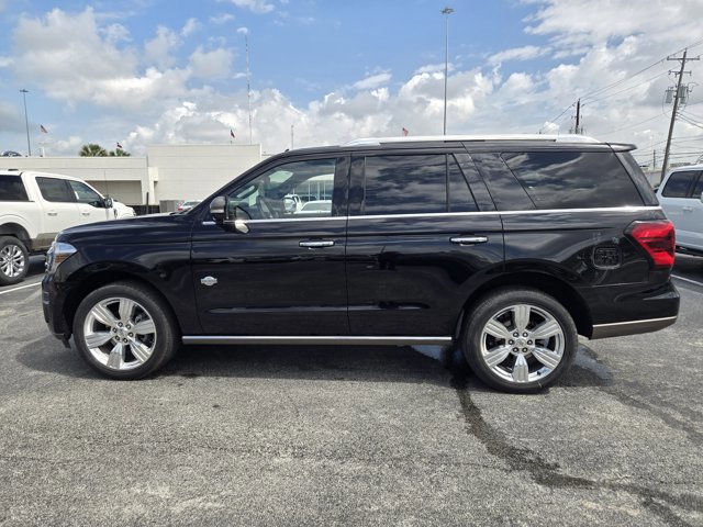 Certified 2023 Ford Expedition King Ranch RWD image 5