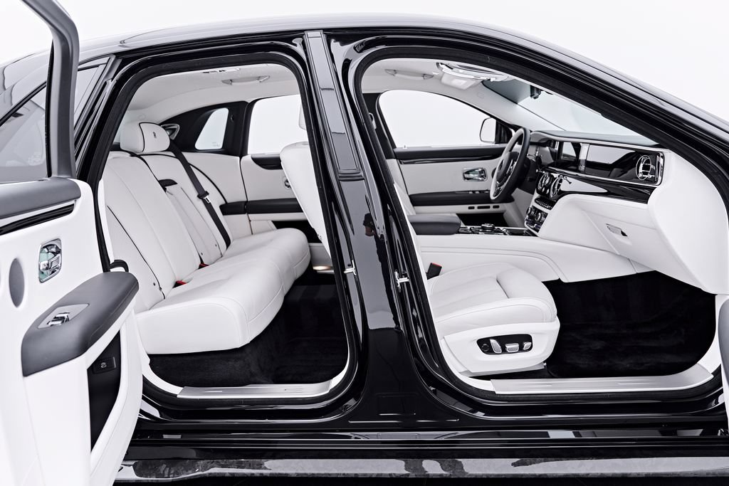Used 2026 Rolls-Royce Ghost AWD/4WD image 49