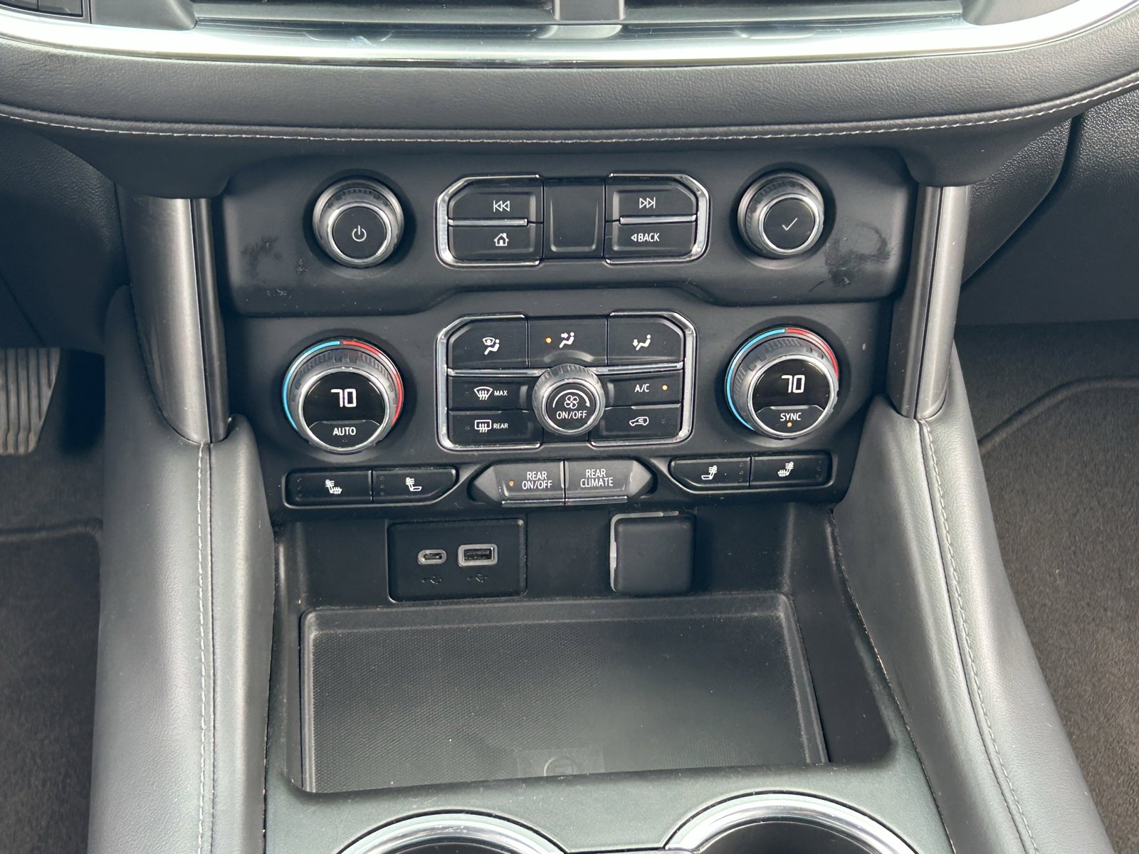 Certified 2024 Chevrolet Tahoe LT RWD image 22