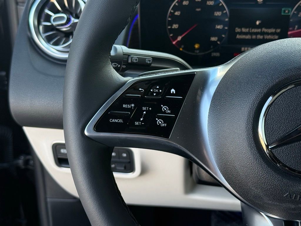 New 2026 Mercedes-Benz GLB 250 4MATIC image 20