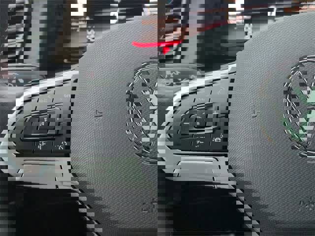 Used 2024 Volkswagen Atlas SEL Premium R-Line image 26