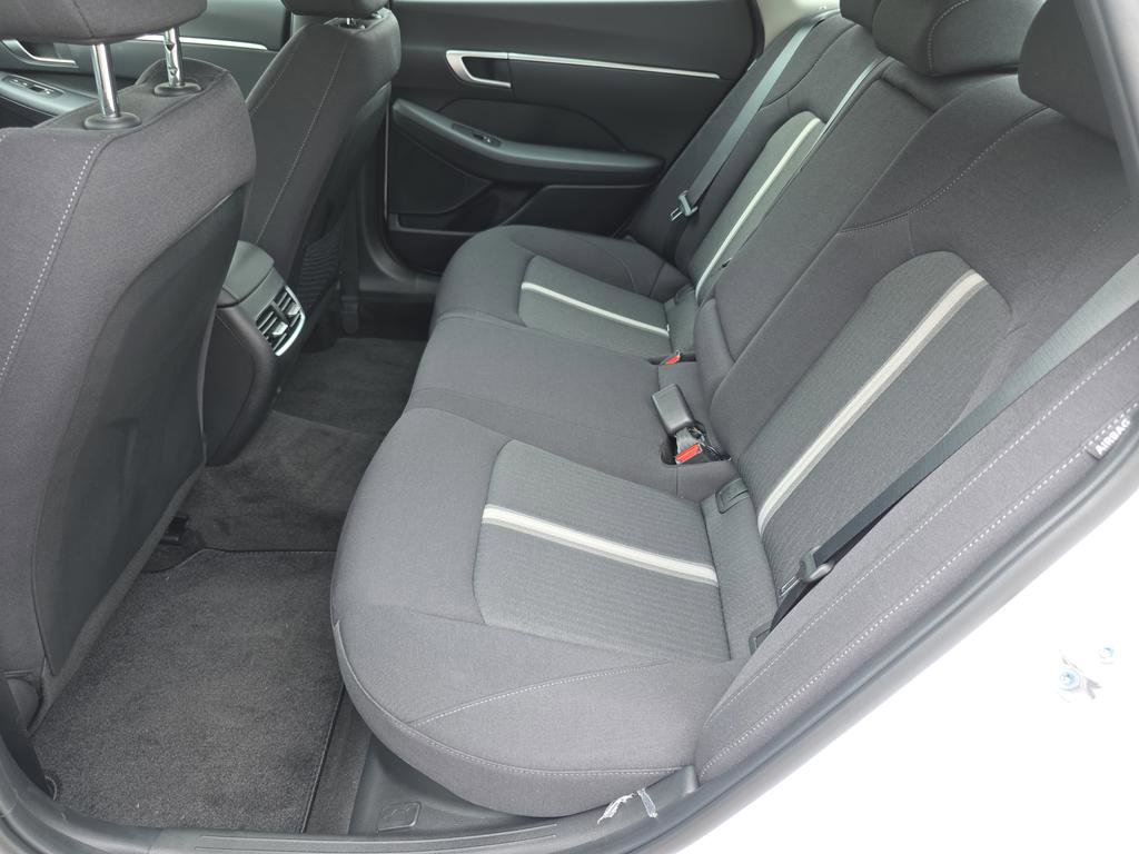 Certified 2025 Hyundai Sonata SEL FWD image 14