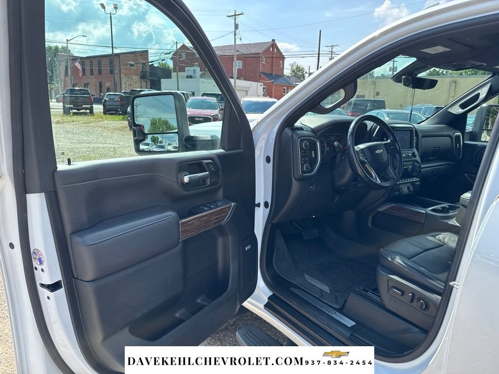 Used 2022 Chevrolet Silverado 2500 High Country w/ Z71 Off-Road Package AWD/4WD image 8