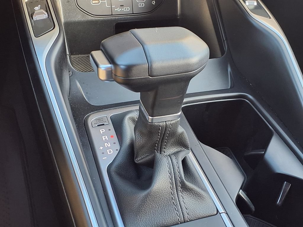 Certified 2026 Kia Sorento EX w/ EX Premium Package FWD image 8