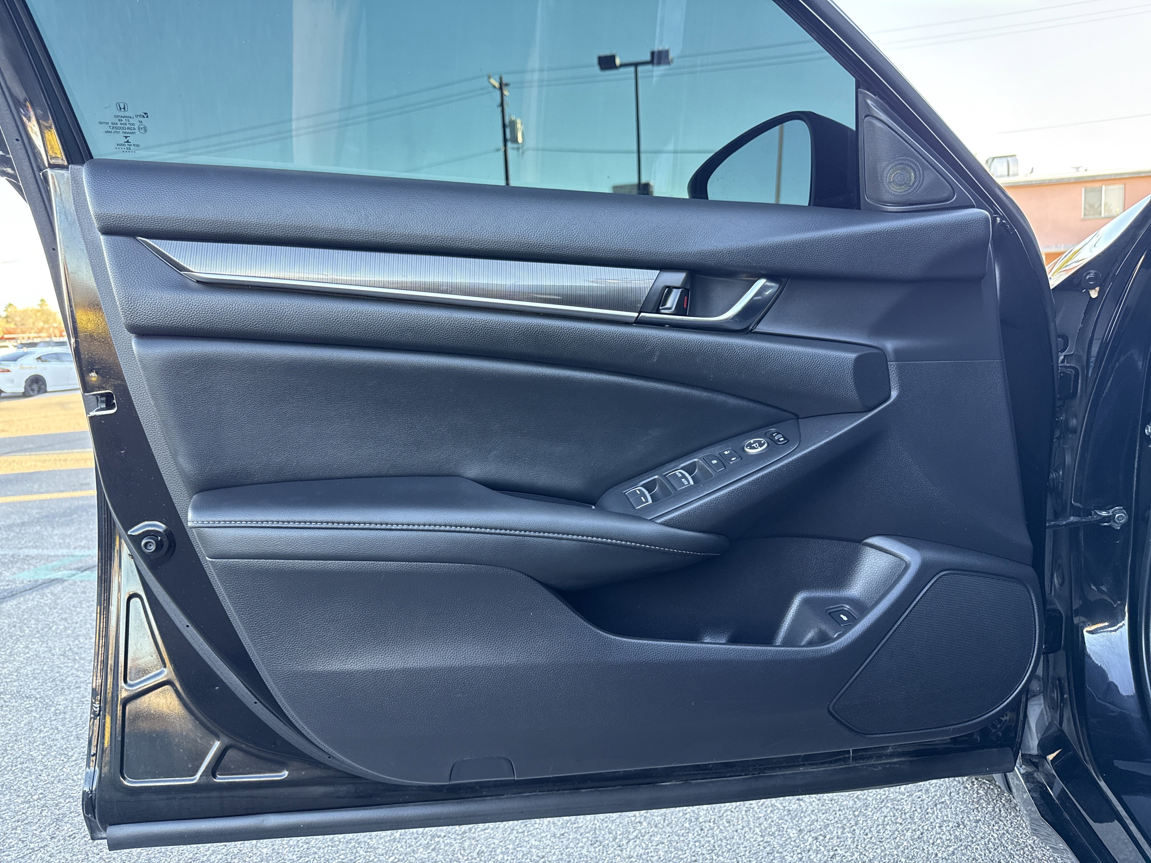 Used 2022 Honda Accord Sport image 14