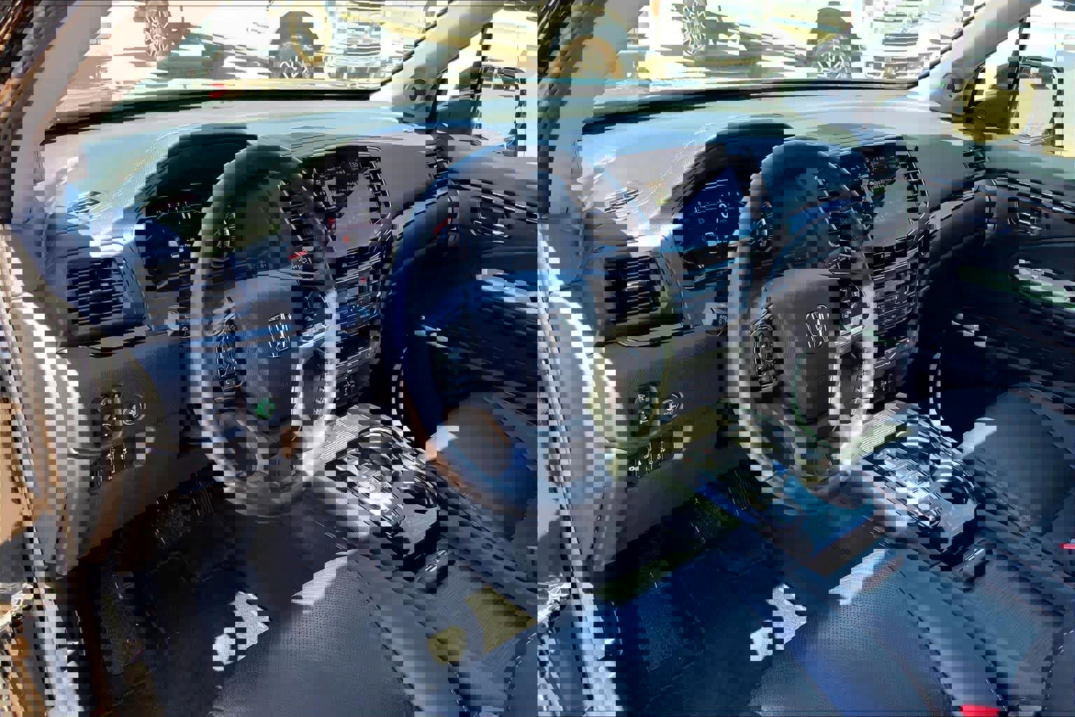 Used 2022 Honda Pilot Elite image 18