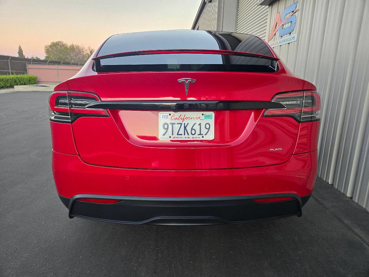 Used 2022 Tesla Model X Plaid image 5