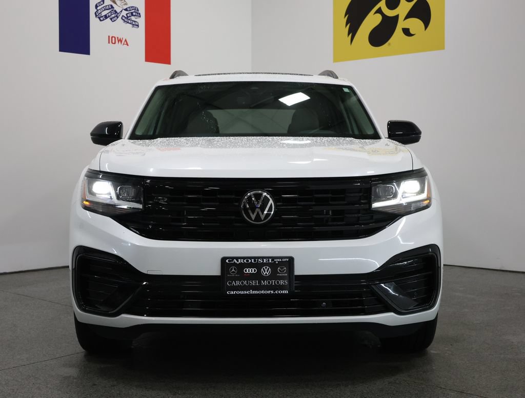 Certified 2023 Volkswagen Atlas SEL R-Line AWD/4WD image 7