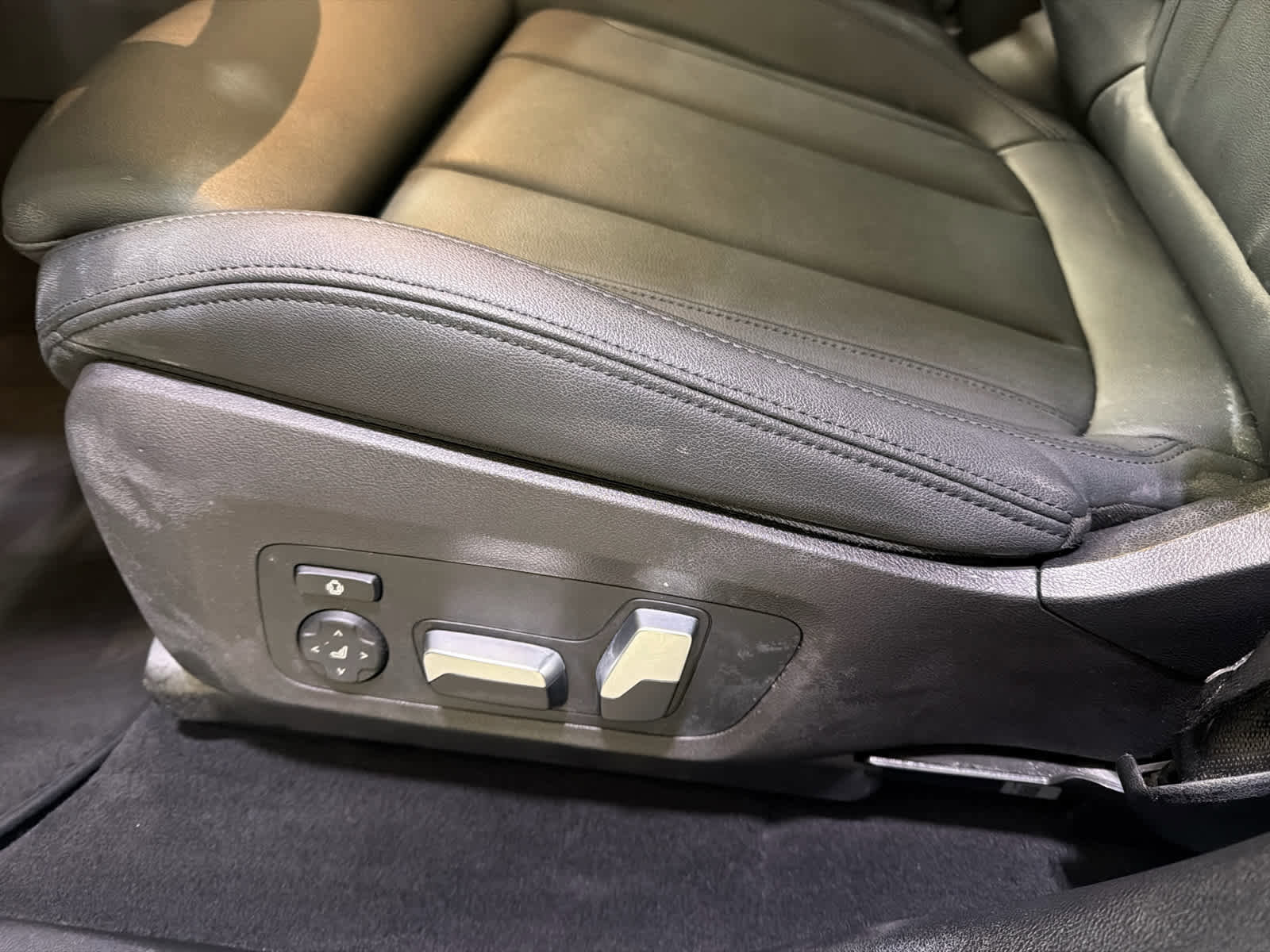 Used 2020 BMW X4 xDrive30i w/ Premium Package image 20