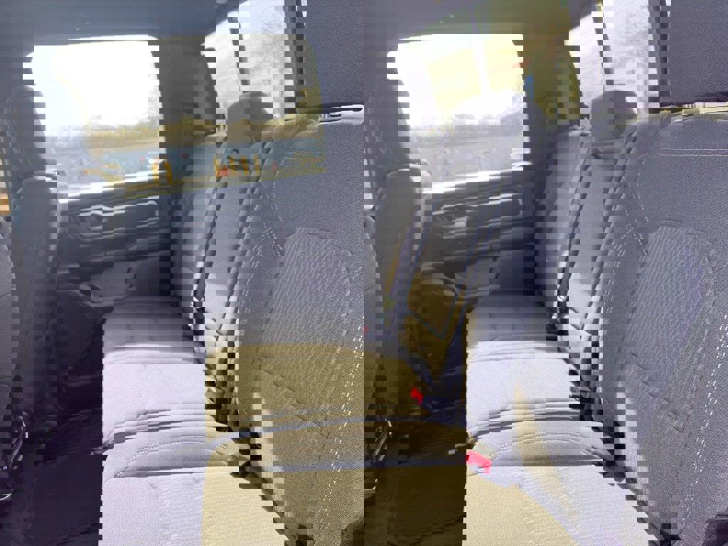 Used 2022 RAM 1500 Big Horn image 16