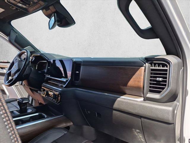 Used 2022 Chevrolet Silverado 1500 High Country w/ Z71 Off-Road Package AWD/4WD image 22