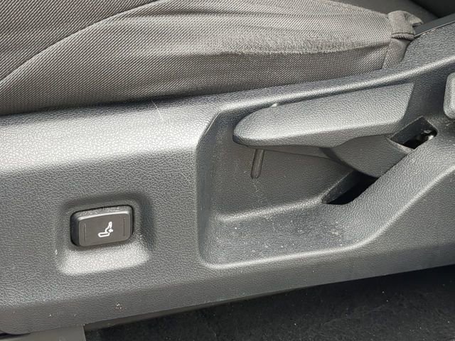 Used 2025 Toyota Tacoma SR AWD/4WD image 20