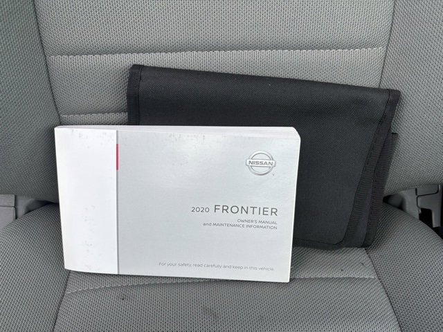 Used 2020 Nissan Frontier S image 31