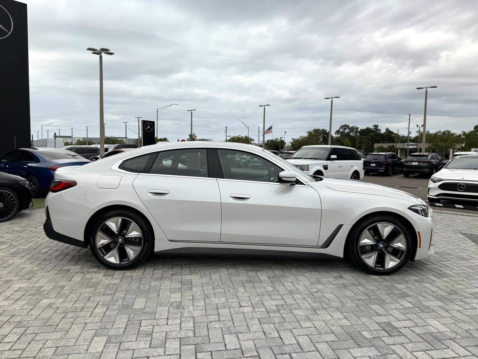 Used 2025 BMW i4 eDrive40 w/ Premium Package RWD image 6