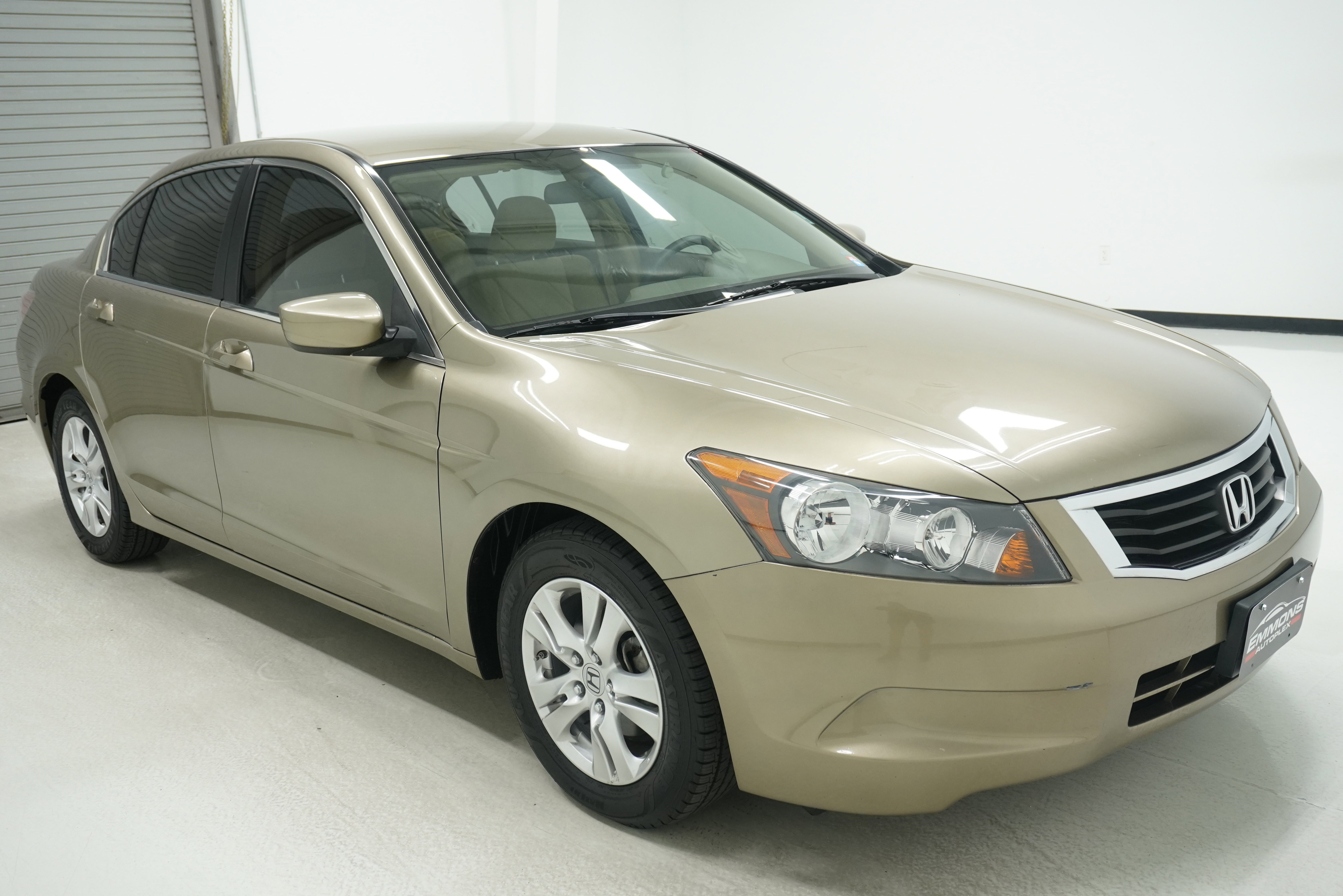 Used 2009 Honda Accord LX-P image 3