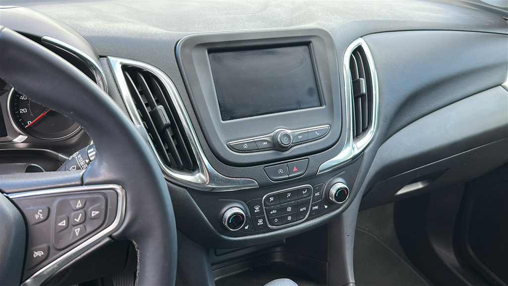 Used 2024 Chevrolet Equinox LT FWD image 8