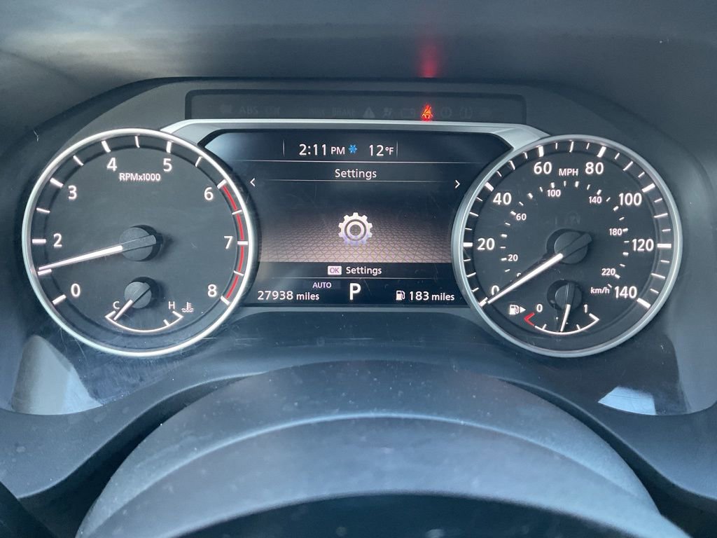 Used 2023 Nissan Rogue SV AWD/4WD image 12