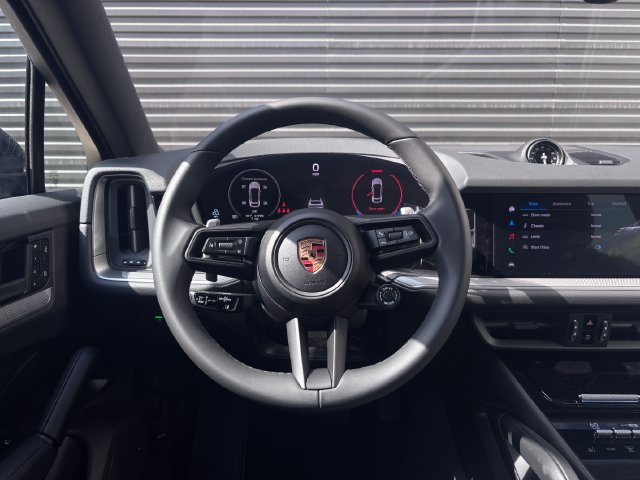 New 2026 Porsche Cayenne Coupe AWD/4WD image 14