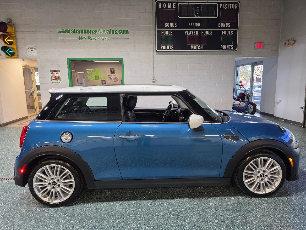 Used 2022 MINI Cooper S image 5