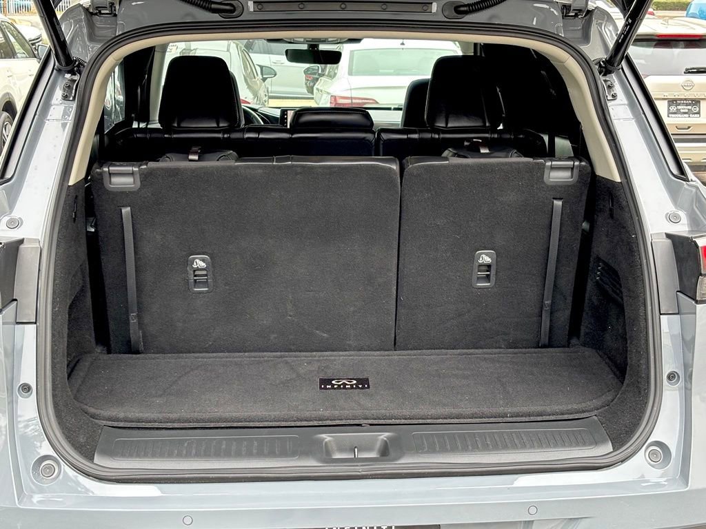 Certified 2026 INFINITI QX60 Luxe w/ Cargo Package FWD image 30