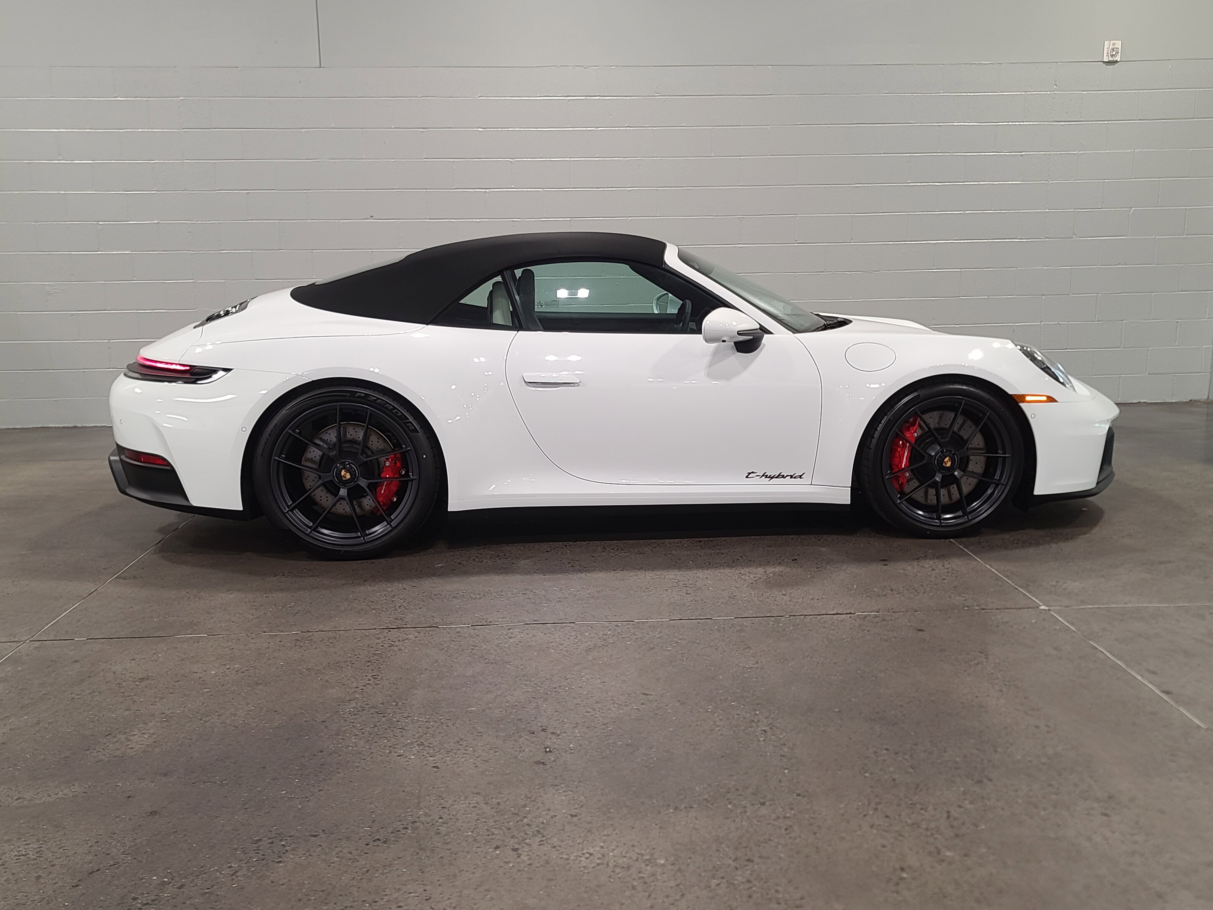 New 2026 Porsche 911 Carrera GTS RWD image 8