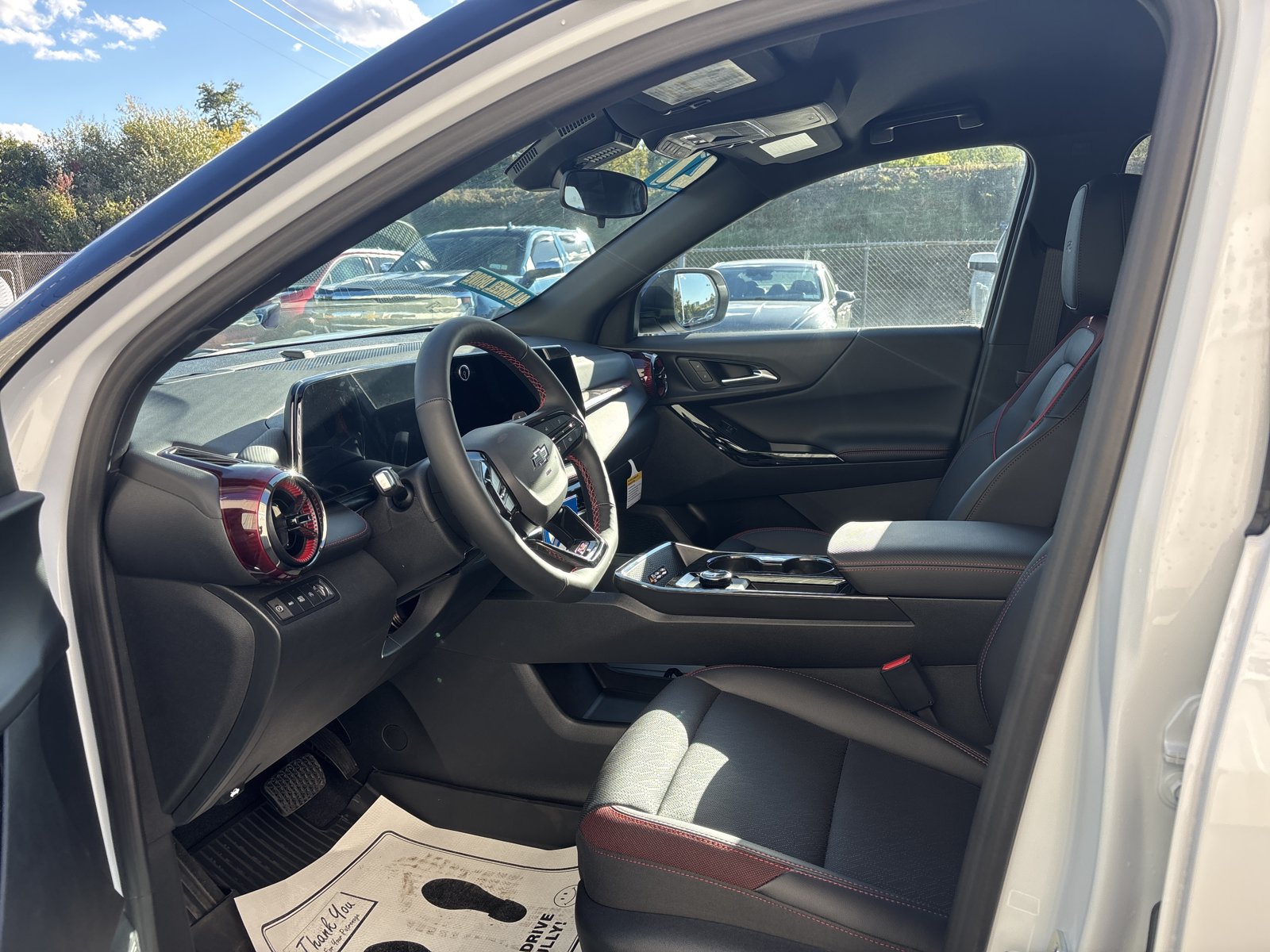 New 2027 Chevrolet Equinox RS w/ LPO, Floor Liner Package AWD/4WD image 12
