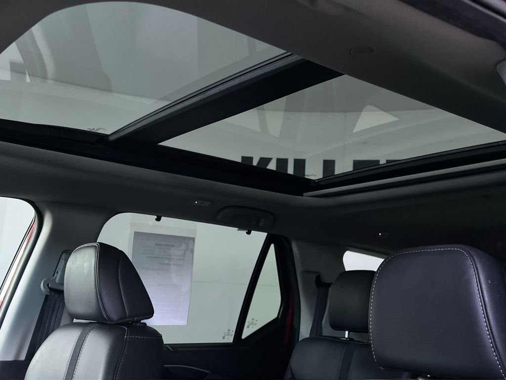 Used 2024 Honda Pilot Touring image 24