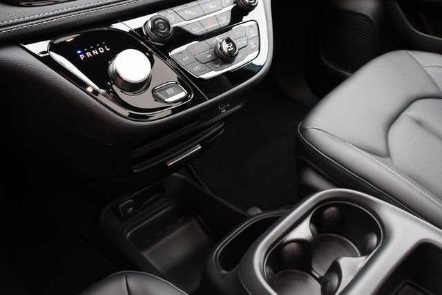 New 2026 Chrysler Pacifica Select w/ S Appearance Package FWD image 24