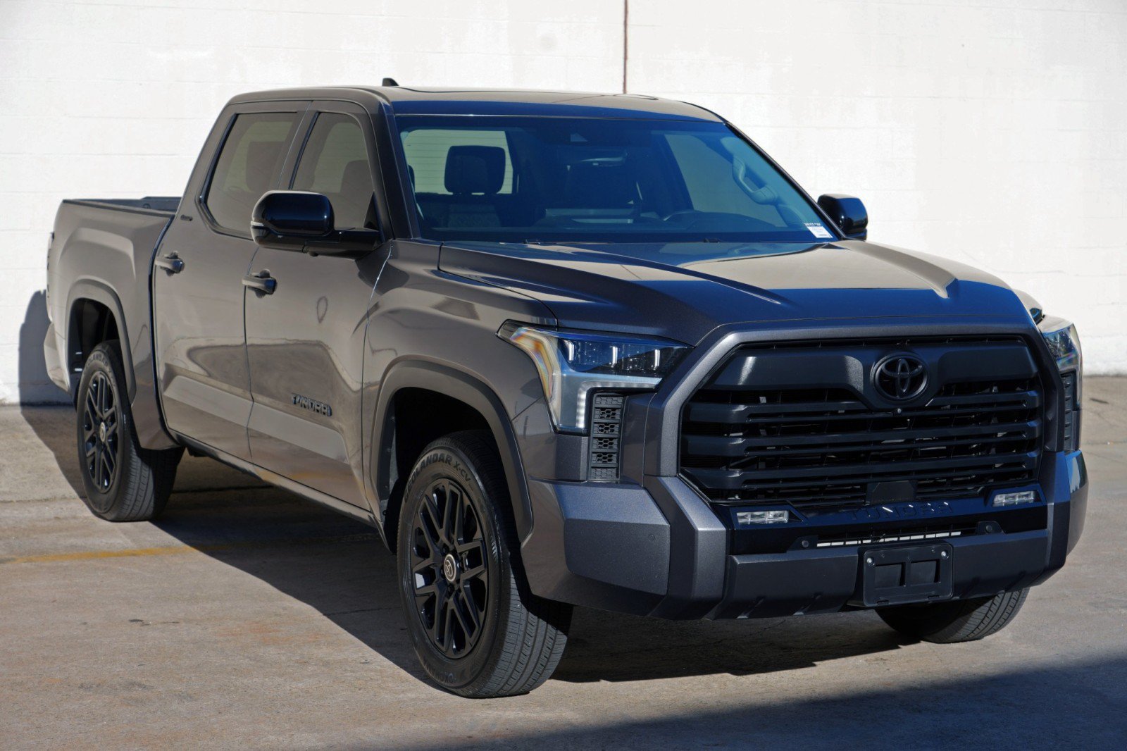 Used 2024 Toyota Tundra Limited AWD/4WD image 54