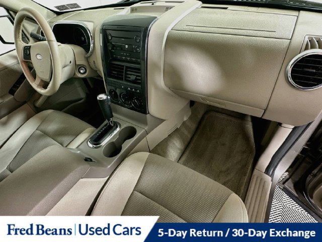 Used 2006 Ford Explorer XLT AWD/4WD image 32
