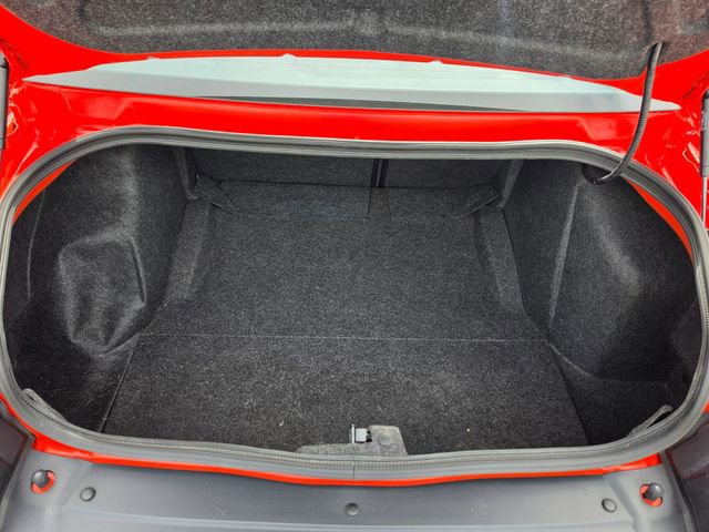 Used 2017 Dodge Challenger R/T Plus image 8