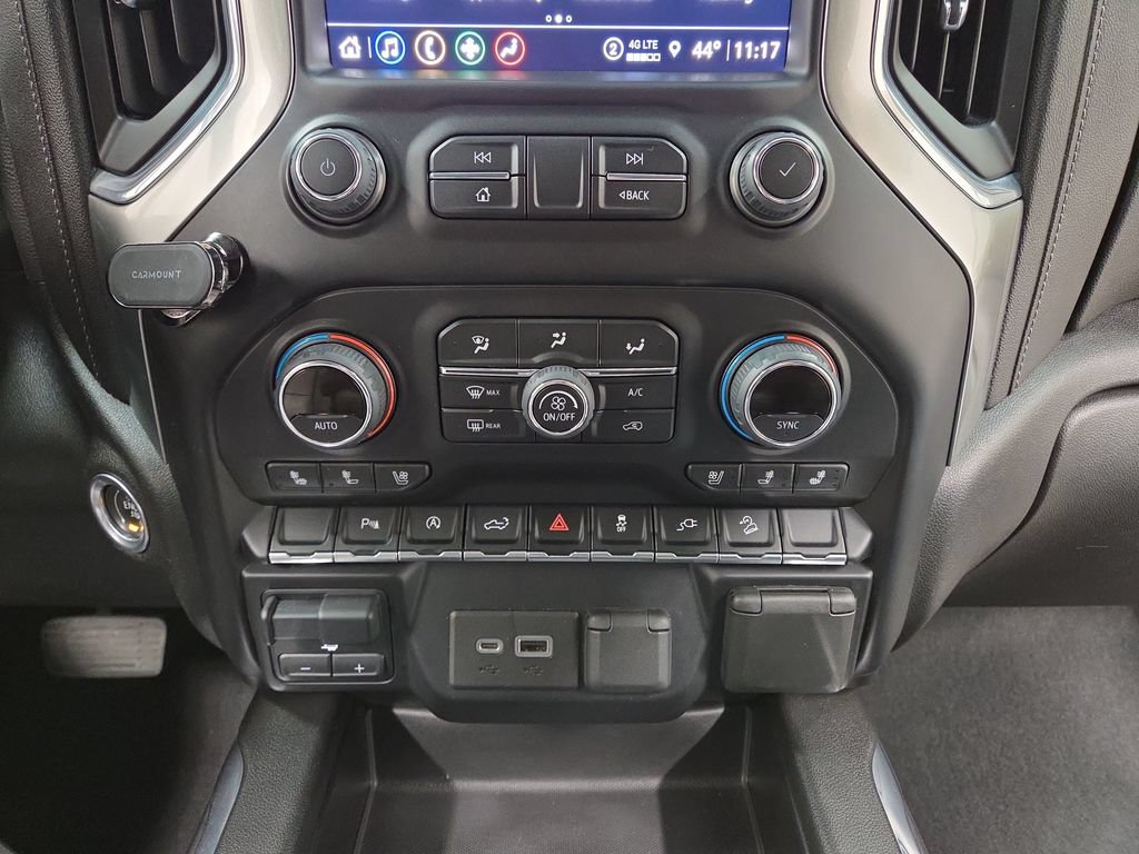 Used 2021 Chevrolet Silverado 1500 LTZ AWD/4WD image 15