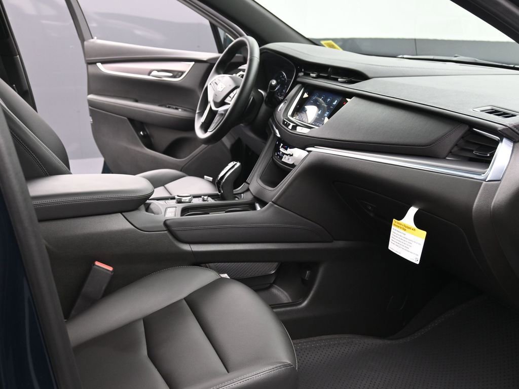 Used 2026 Cadillac XT5 Luxury AWD/4WD image 11