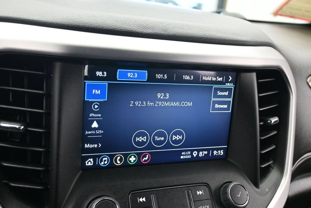 Used 2023 GMC Acadia SLE w/ Driver Convenience Package FWD image 21