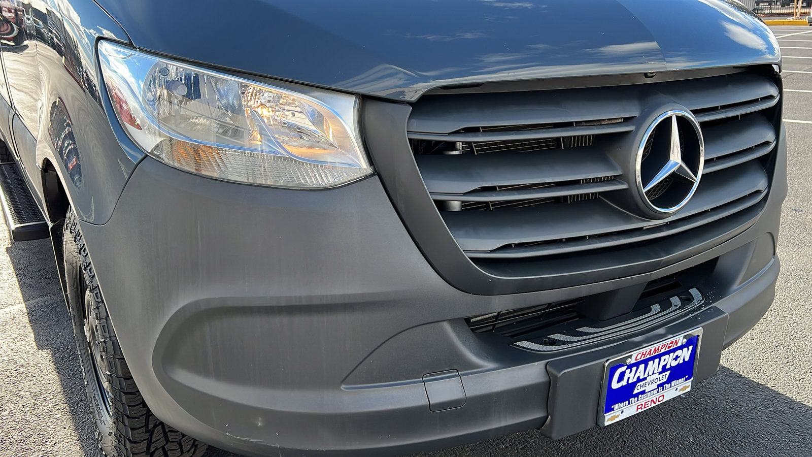 Used 2019 Mercedes-Benz Sprinter 144 image 10