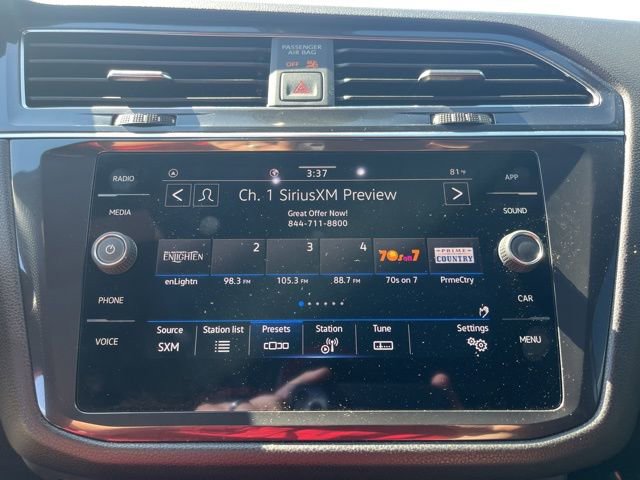 Used 2023 Volkswagen Tiguan SE R-Line image 24