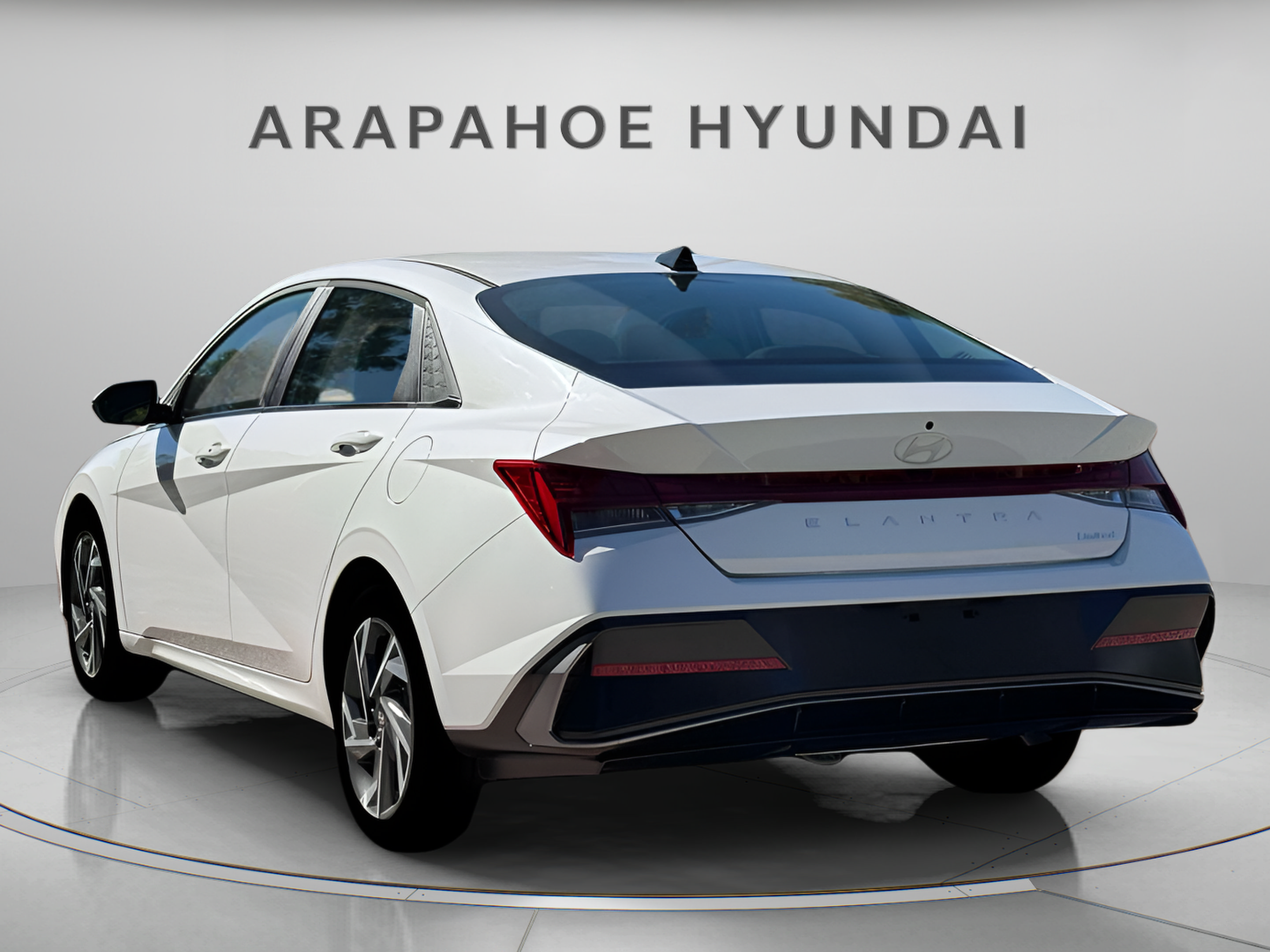 New 2026 Hyundai Elantra Limited FWD image 4