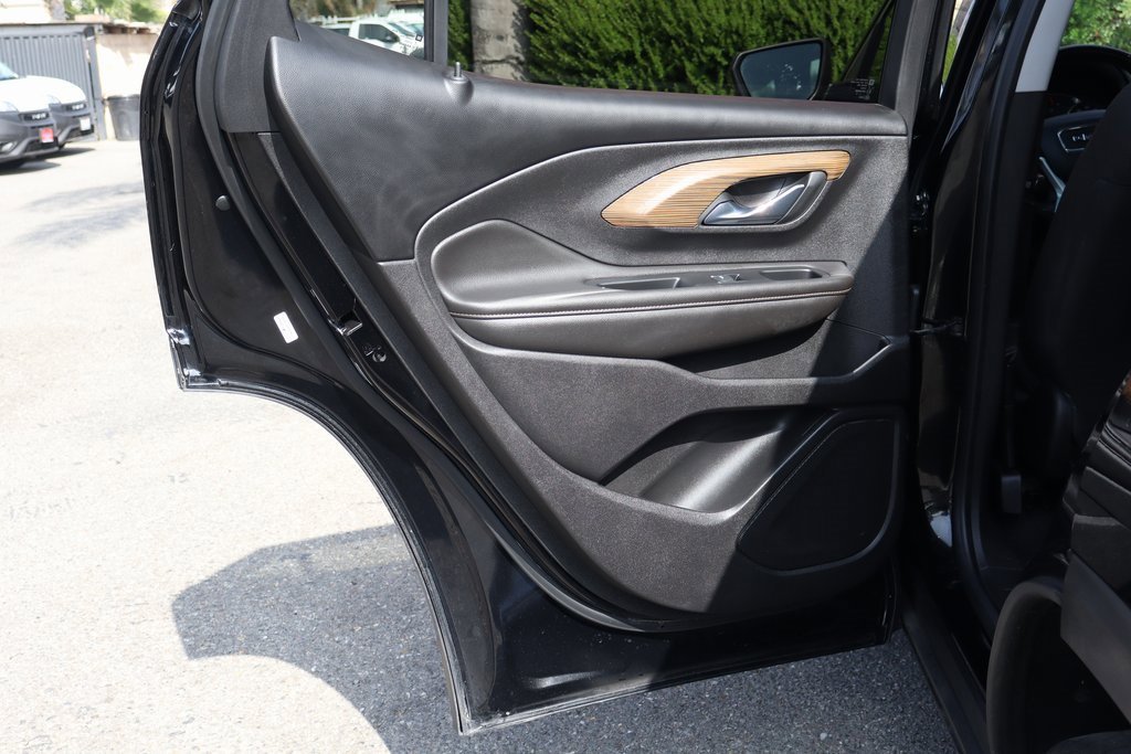 Used 2020 GMC Terrain SLE w/ Driver Convenience Package image 40