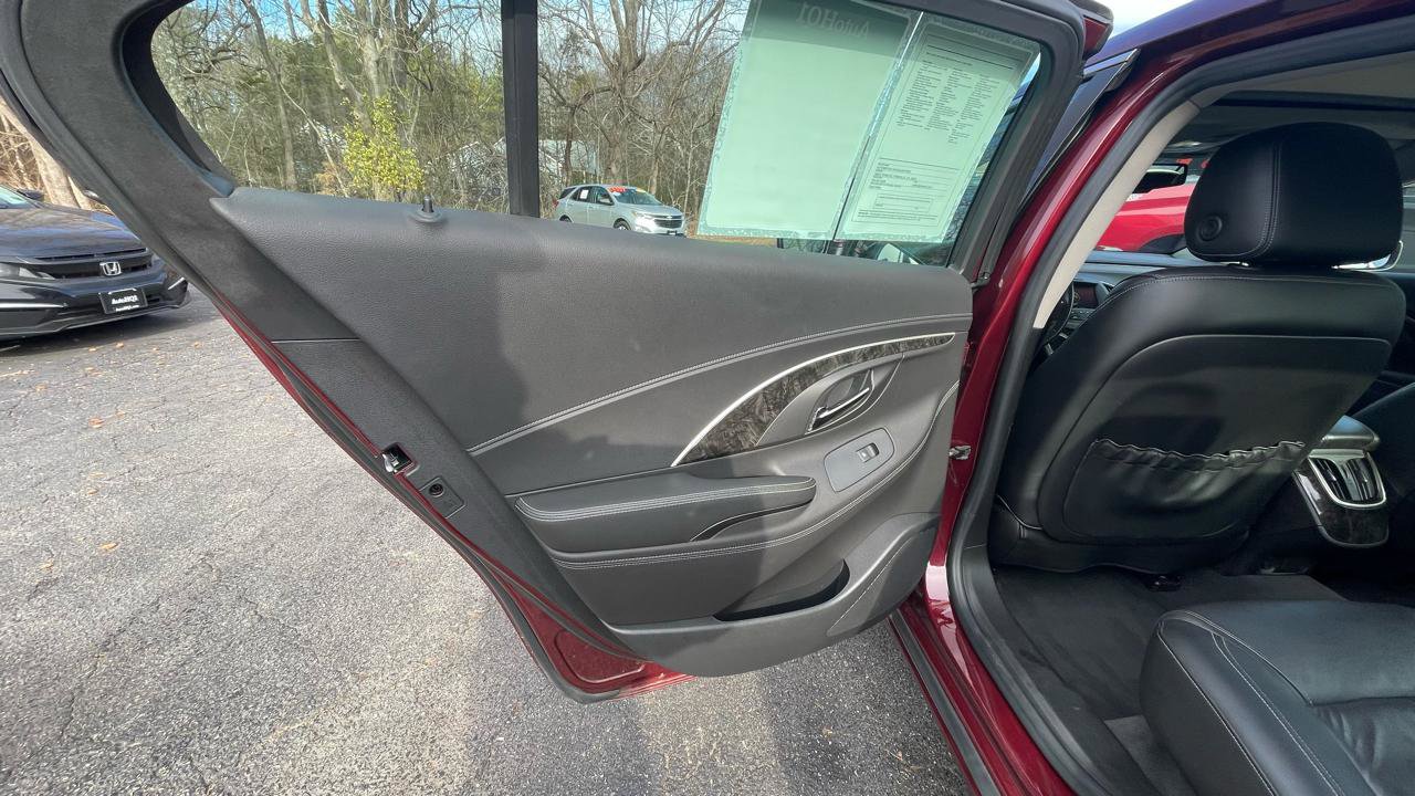 Used 2016 Buick LaCrosse Leather image 20