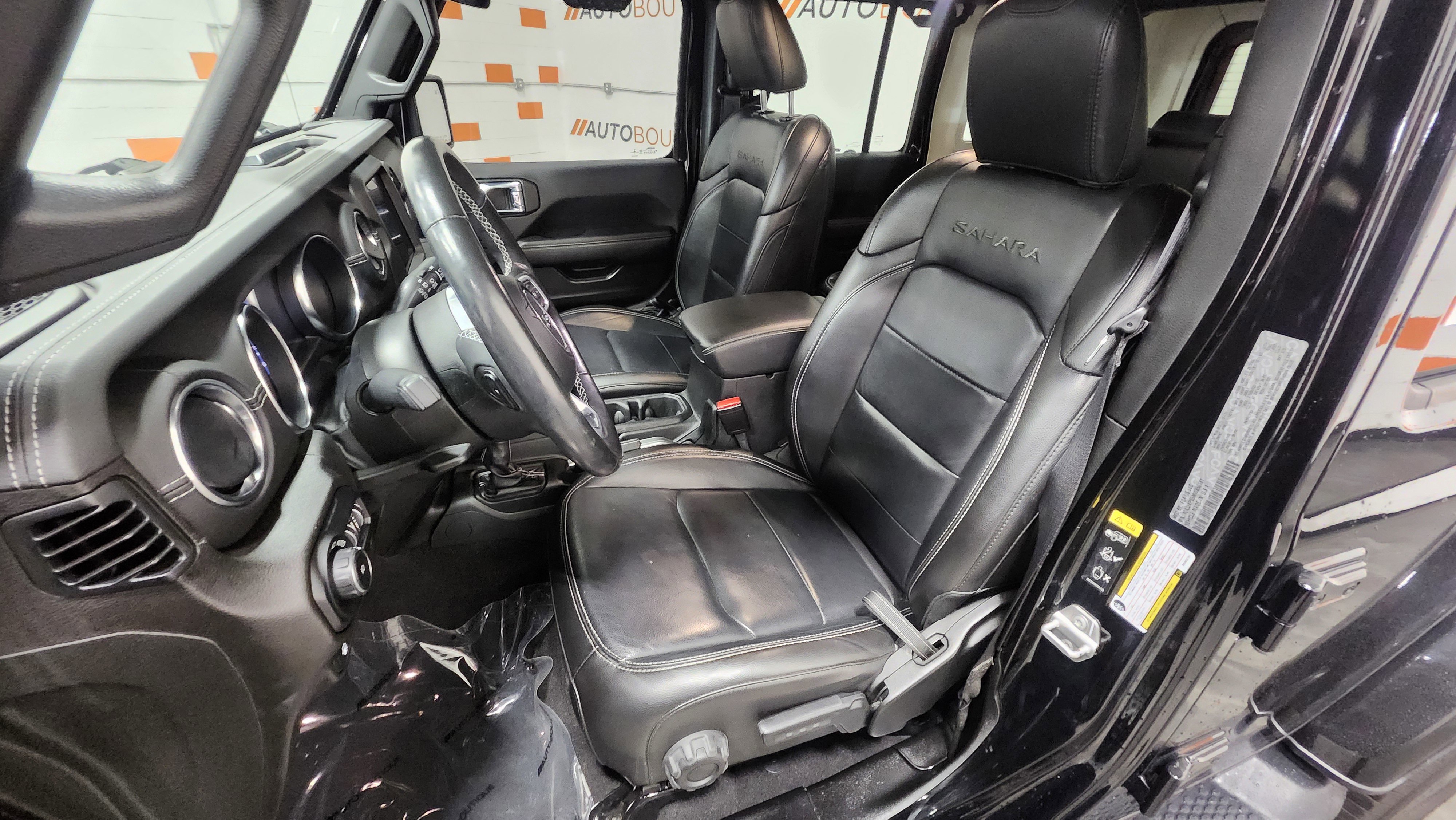 Used 2021 Jeep Wrangler Unlimited Sahara w/ Cold Weather Group image 21