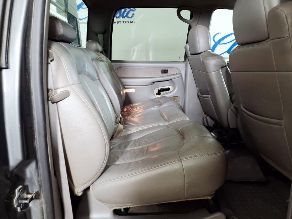 Used 2001 Chevrolet Silverado 3500 LT w/ Off-Road Skid Plate Pkg AWD/4WD image 11