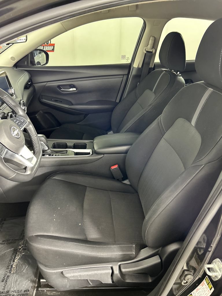 Used 2024 Nissan Sentra SV w/ All-Weather Package FWD image 12
