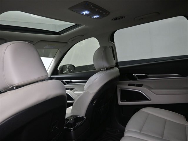 Used 2020 Kia Telluride S w/ S 8 Passenger Seating Package image 20