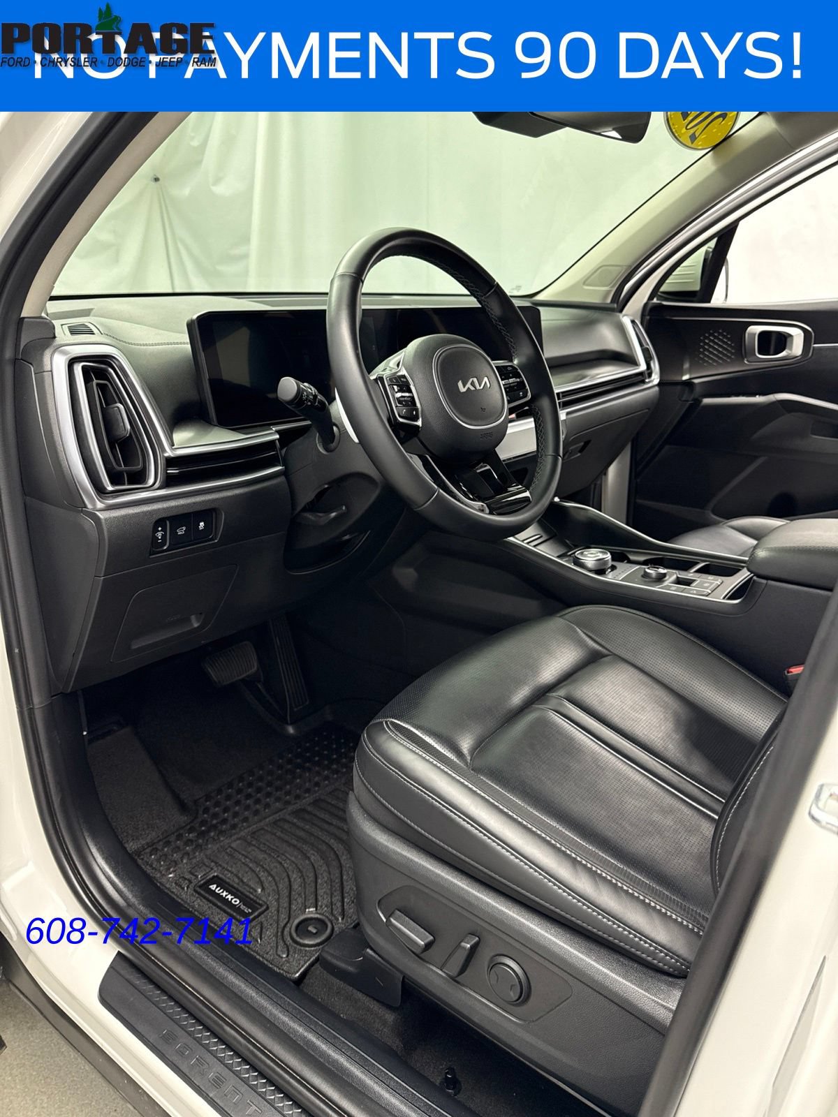 Used 2025 Kia Sorento EX w/ EX Panoramic Sunroof Package AWD/4WD image 10