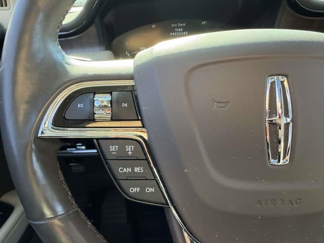 Used 2023 Lincoln Nautilus Reserve image 26