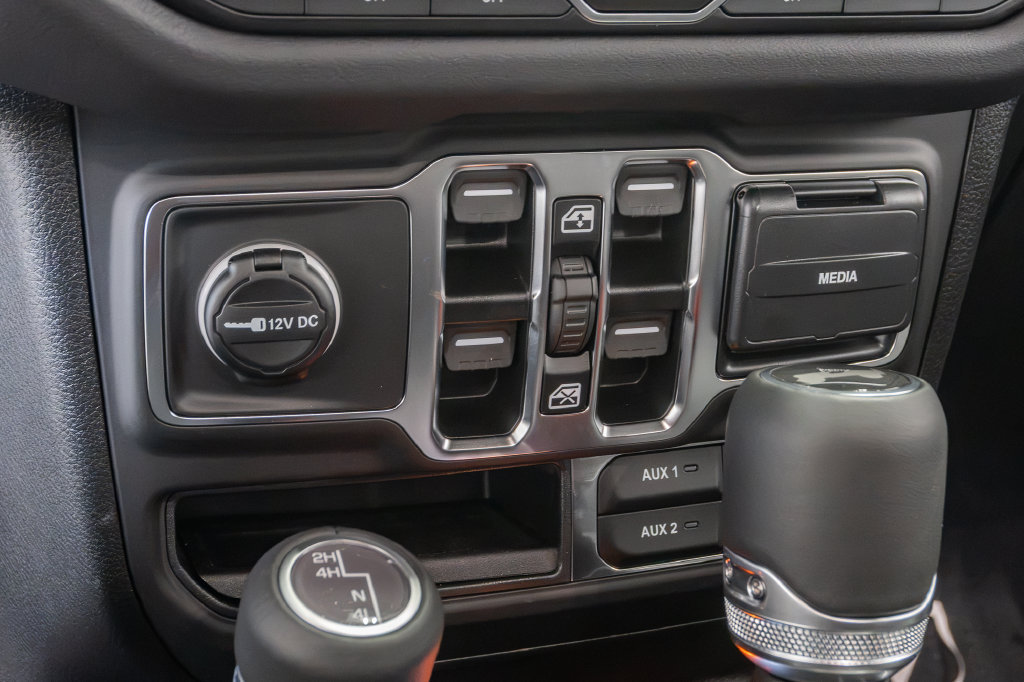 New 2027 Jeep Wrangler Unlimited Sahara AWD/4WD image 20