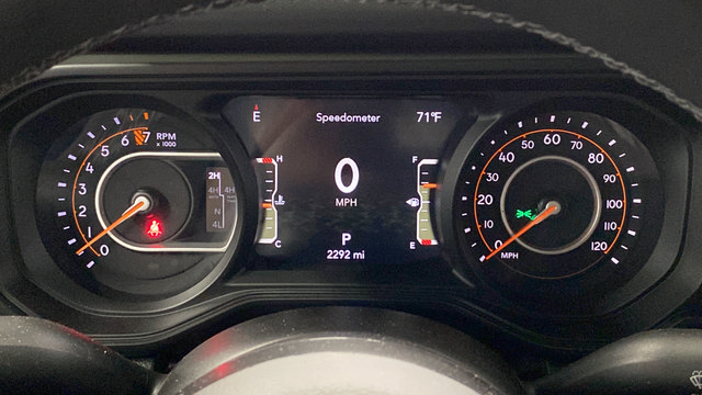 Certified 2025 Jeep Gladiator Mojave AWD/4WD image 16