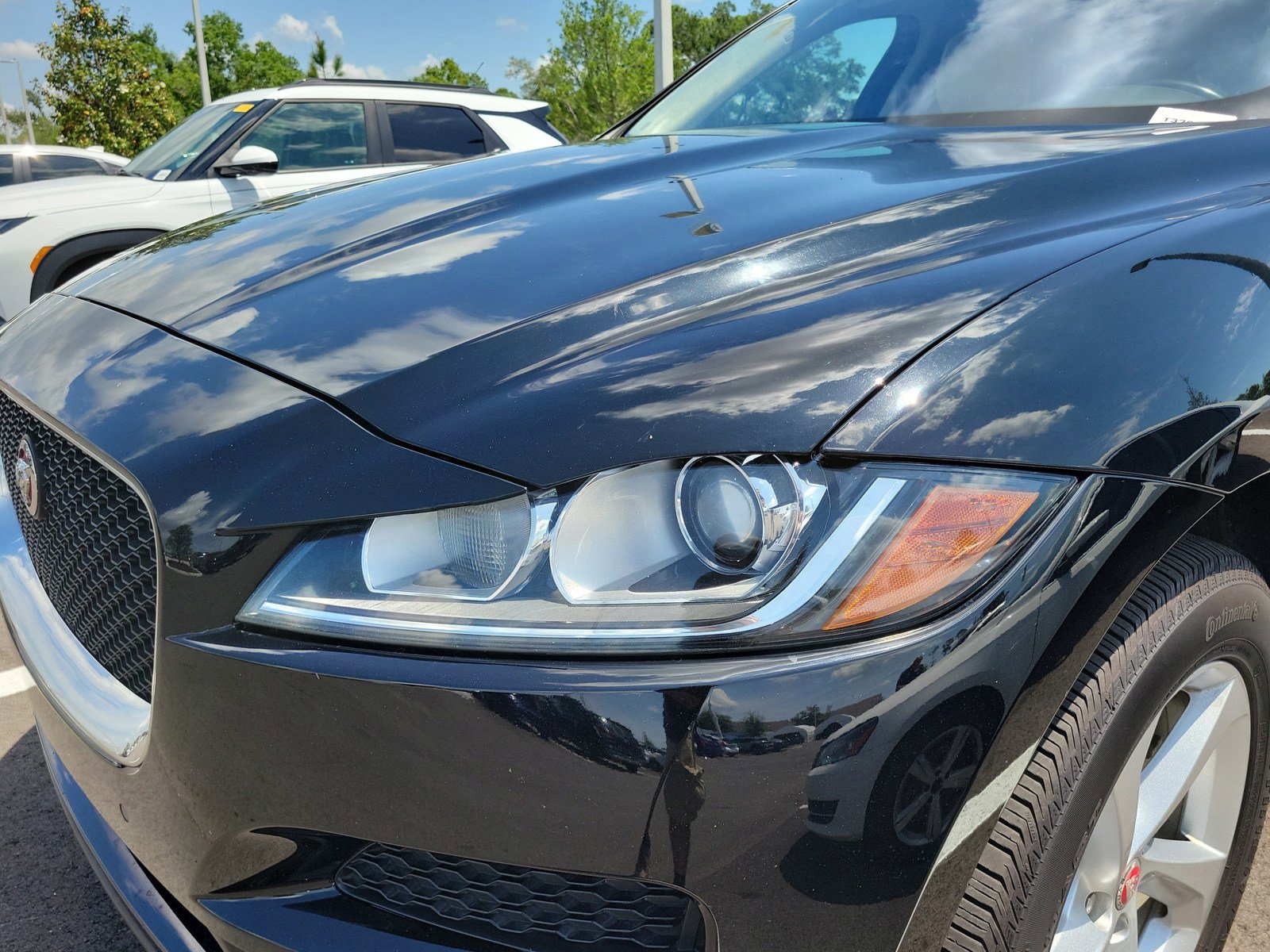 Used 2020 Jaguar F-PACE Premium AWD/4WD image 5